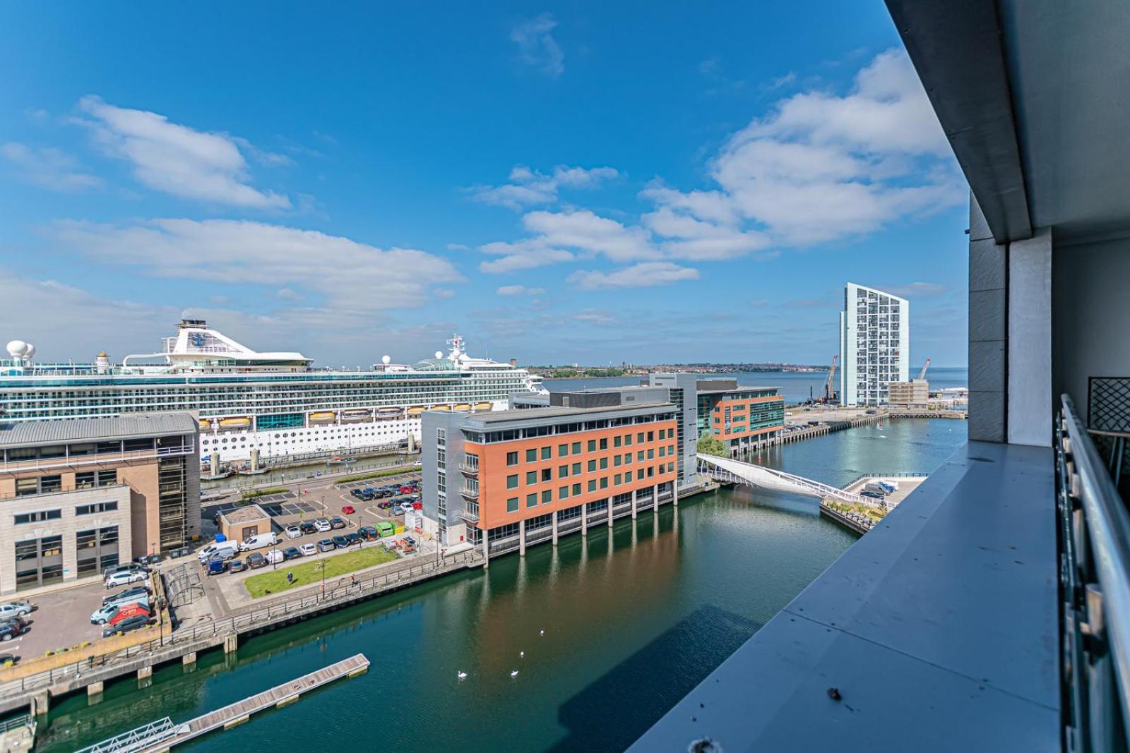 Novu Apartments Liverpool Waterfront מראה חיצוני תמונה